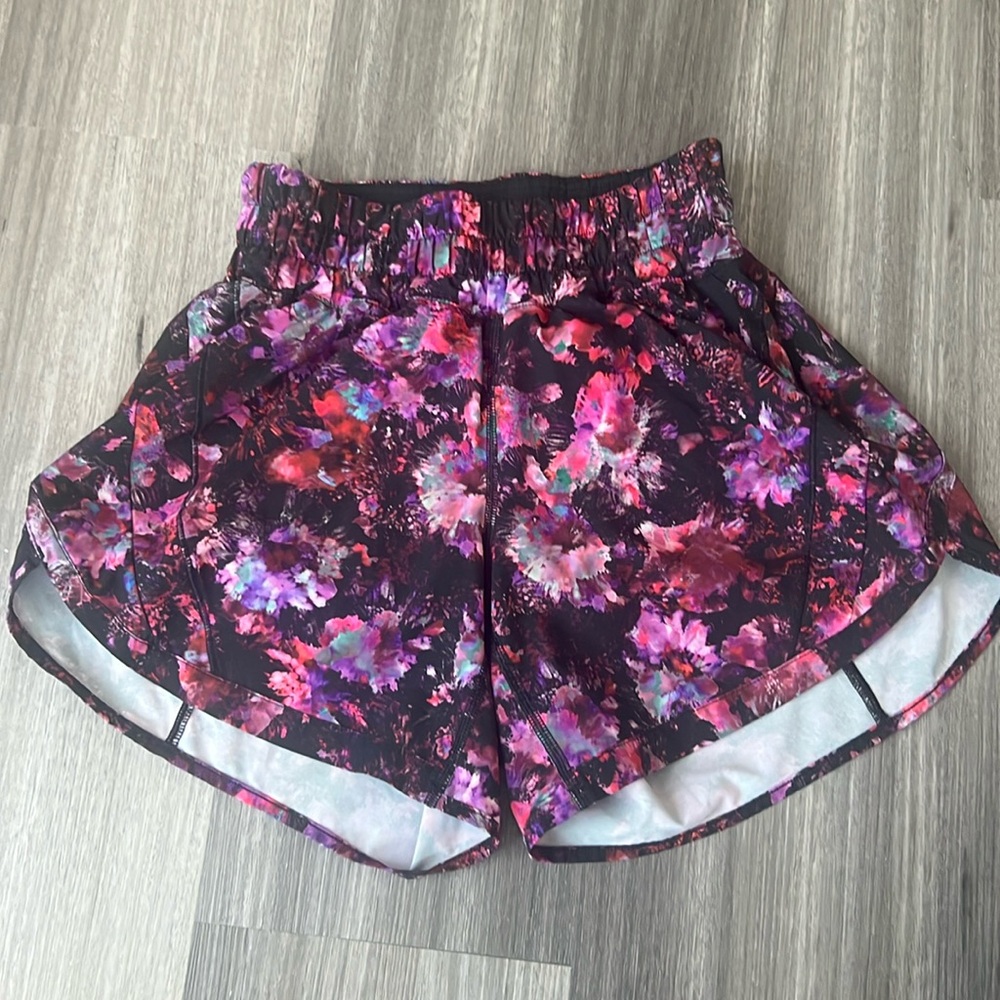 Lululemon 5” Shorts size 2